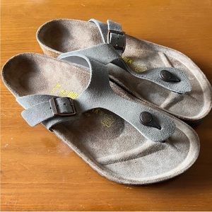 Birkenstock Gizeh Suede Sandals